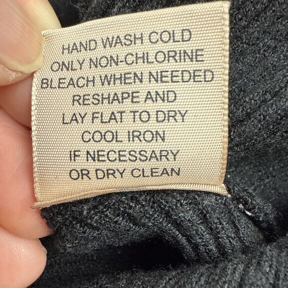 Philosophy Knit Long Sleeve w/Cut-Out Sweater, Women's Size S - Black - Picture 9 of 10